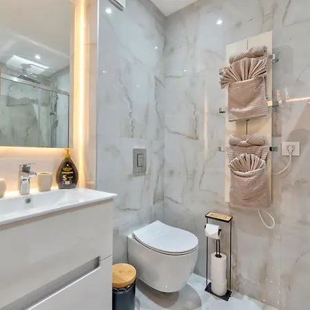 Gomax 3 M Lux , * Zlatibor